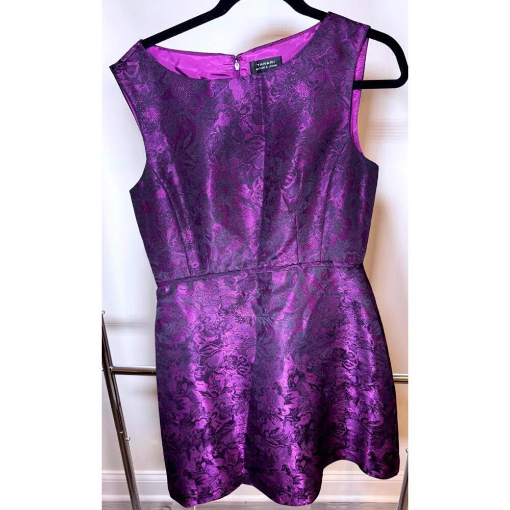 Elegant Tahari Purple Floral Dress - Size 10